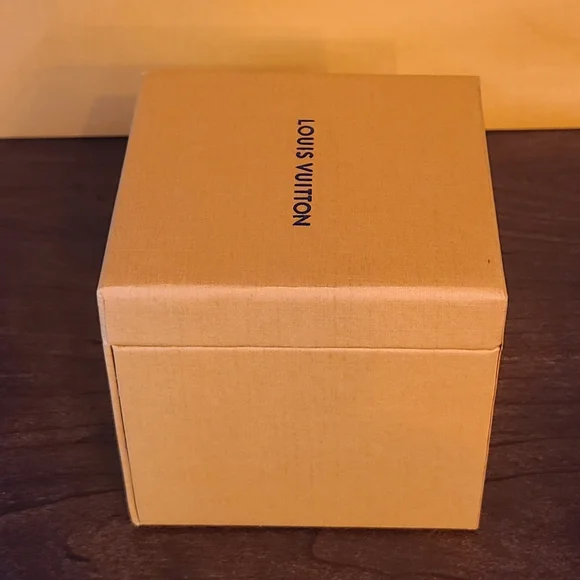 *SALE* Louis Vuitton Gift Box Jewelry Box, LV Shopping Bag & Dustbag Bundle - Picture 8 of 10